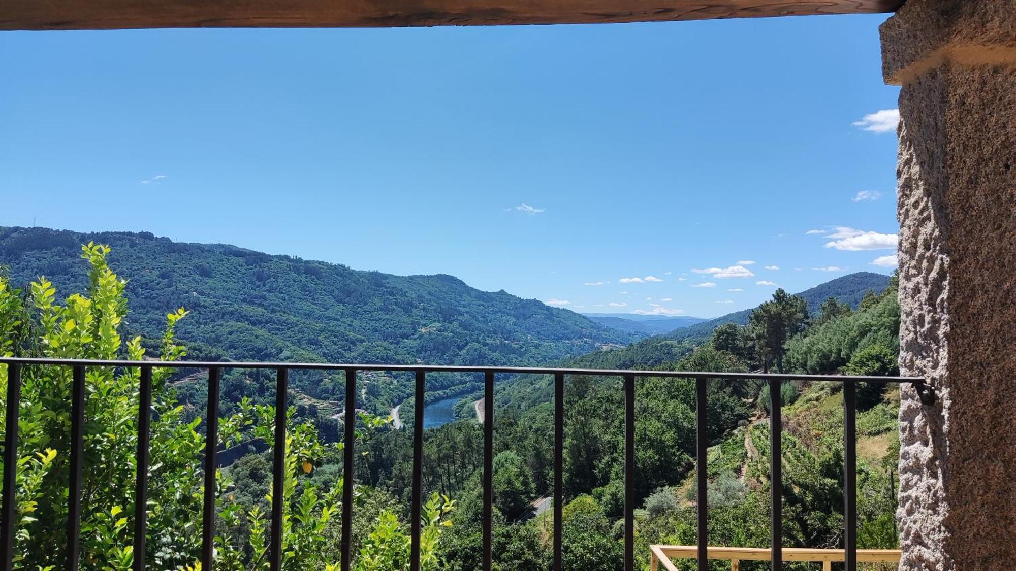 Вилла Xiravai-Ribeira Sacra Пеарес Экстерьер фото